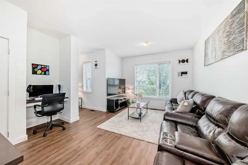 116 Evanscrest Manor NW