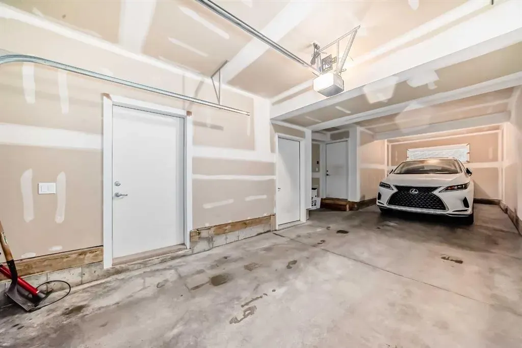 116 Evanscrest Manor NW
