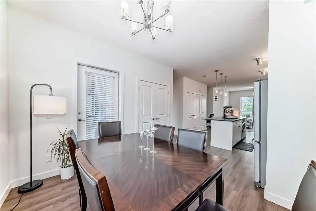 116 Evanscrest Manor NW