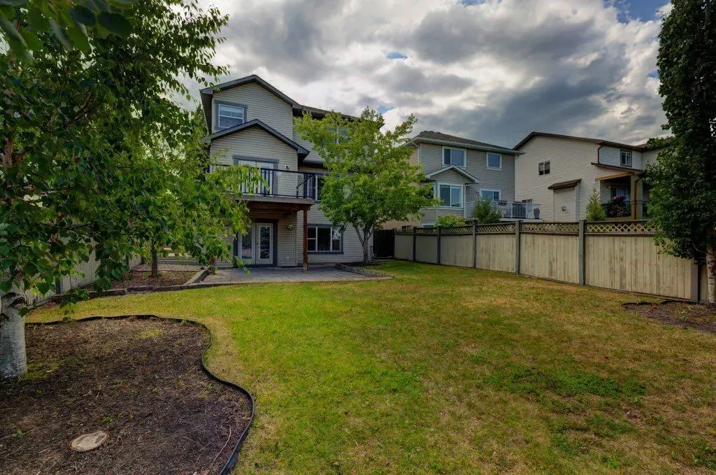230 Westmount Crescent