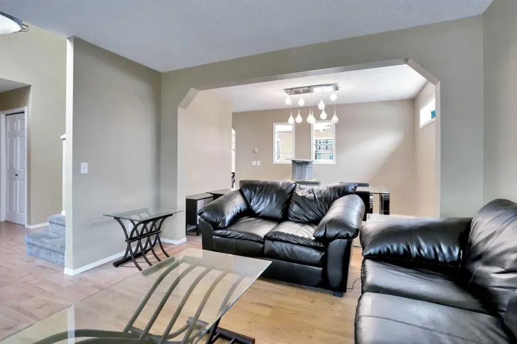 356 Chaparral Drive SE