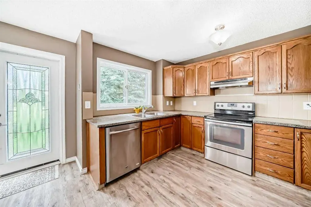 13 Riverview Circle