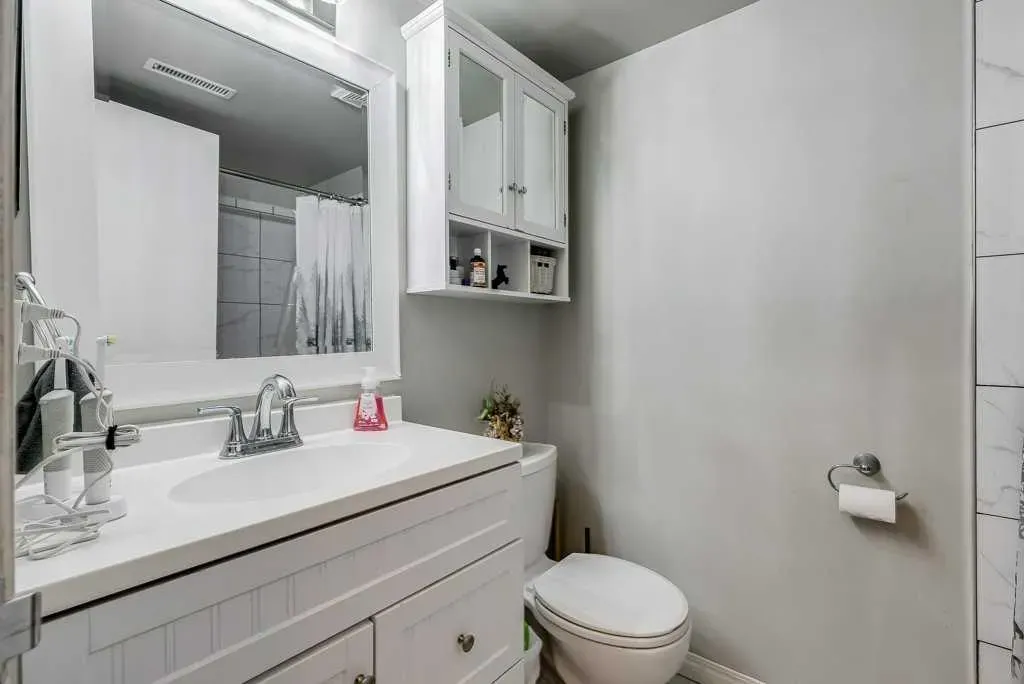 130 Mcrae Street, #7
