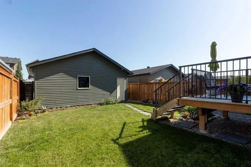 112 Fireside Crescent