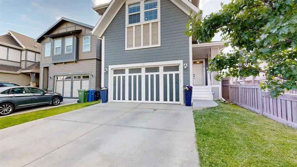 198 Mahogany Passage SE