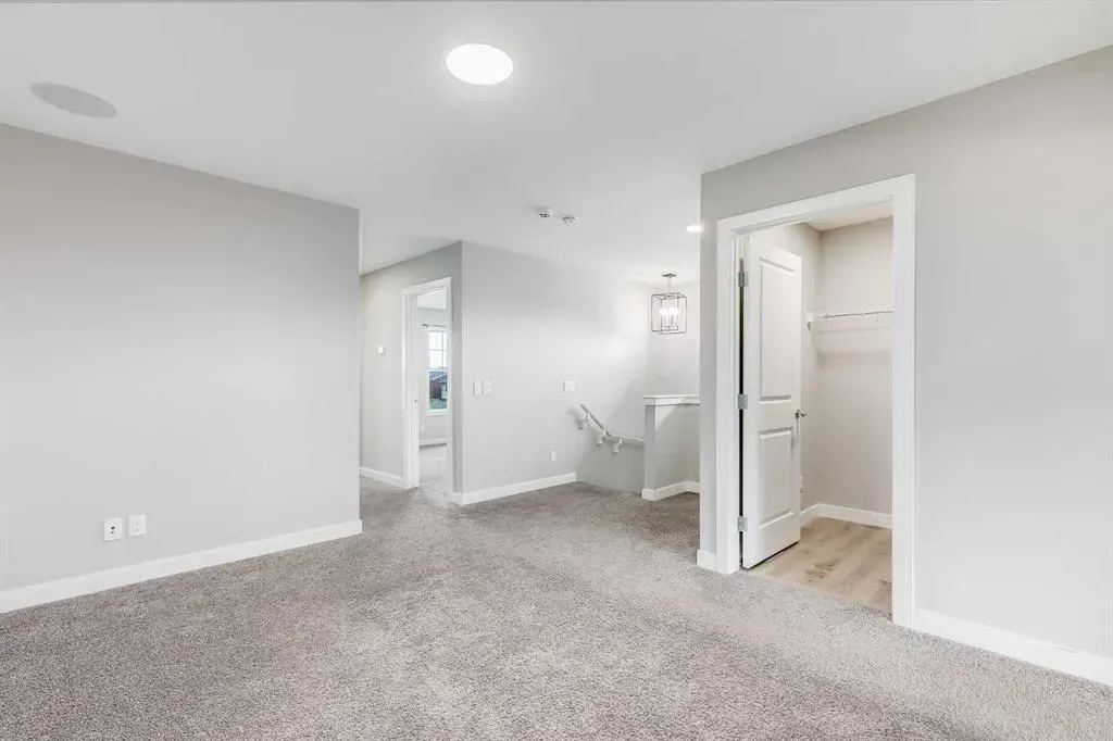 33 Evansfield Gate NW