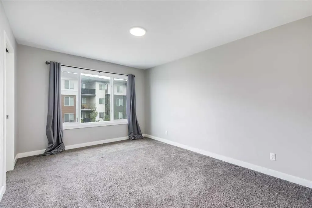 33 Evansfield Gate NW