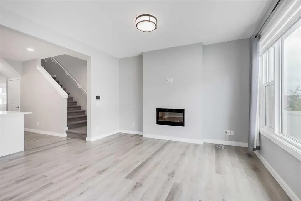 33 Evansfield Gate NW