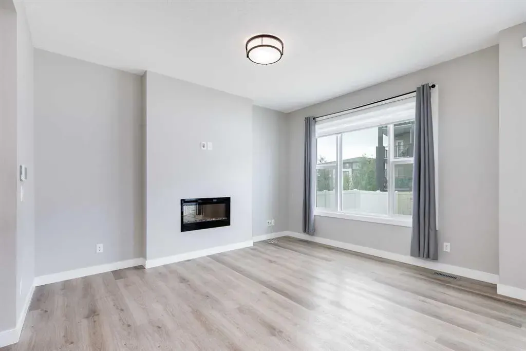 33 Evansfield Gate NW