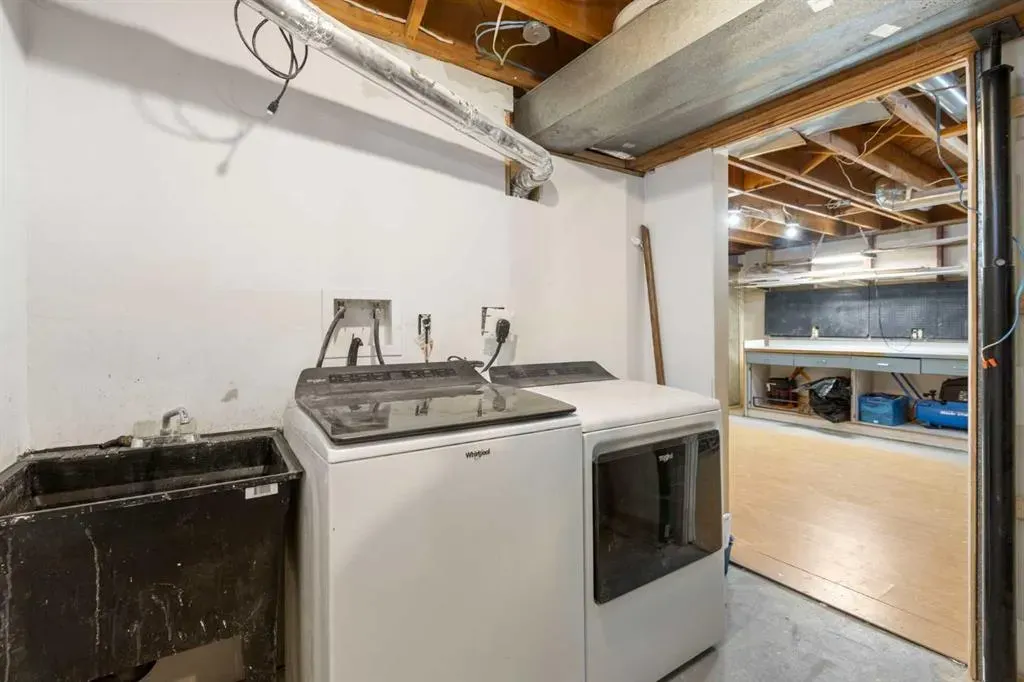 55 Strathcona Close