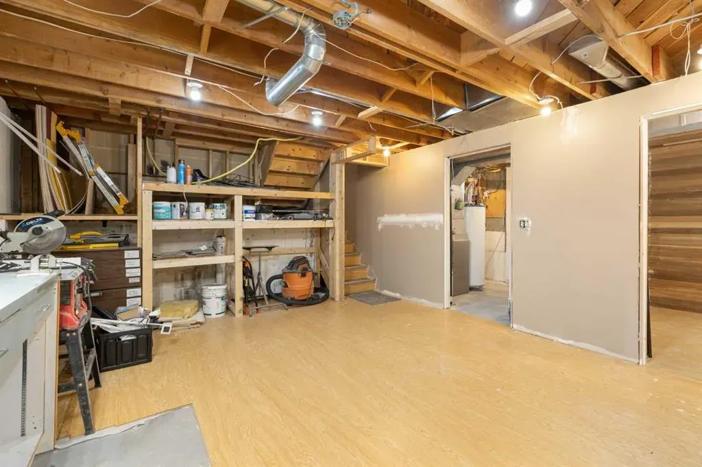 55 Strathcona Close