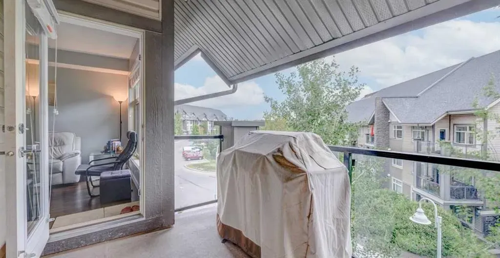 25 Aspenmont Heights SW, #305
