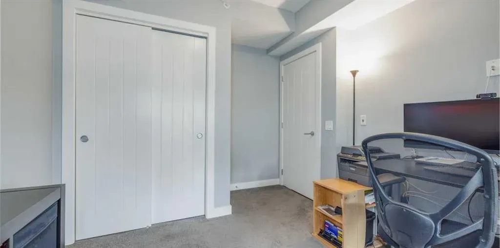 25 Aspenmont Heights SW, #305