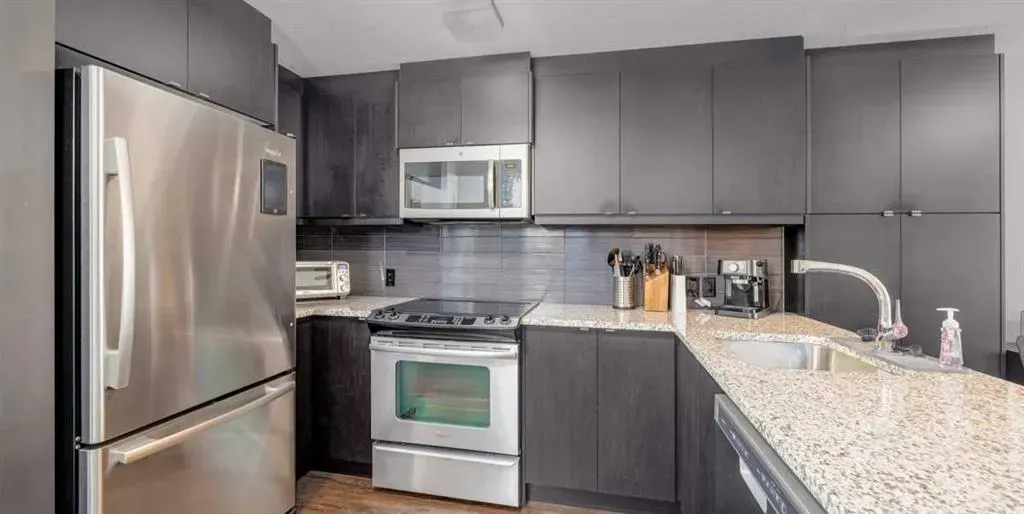 25 Aspenmont Heights SW, #305