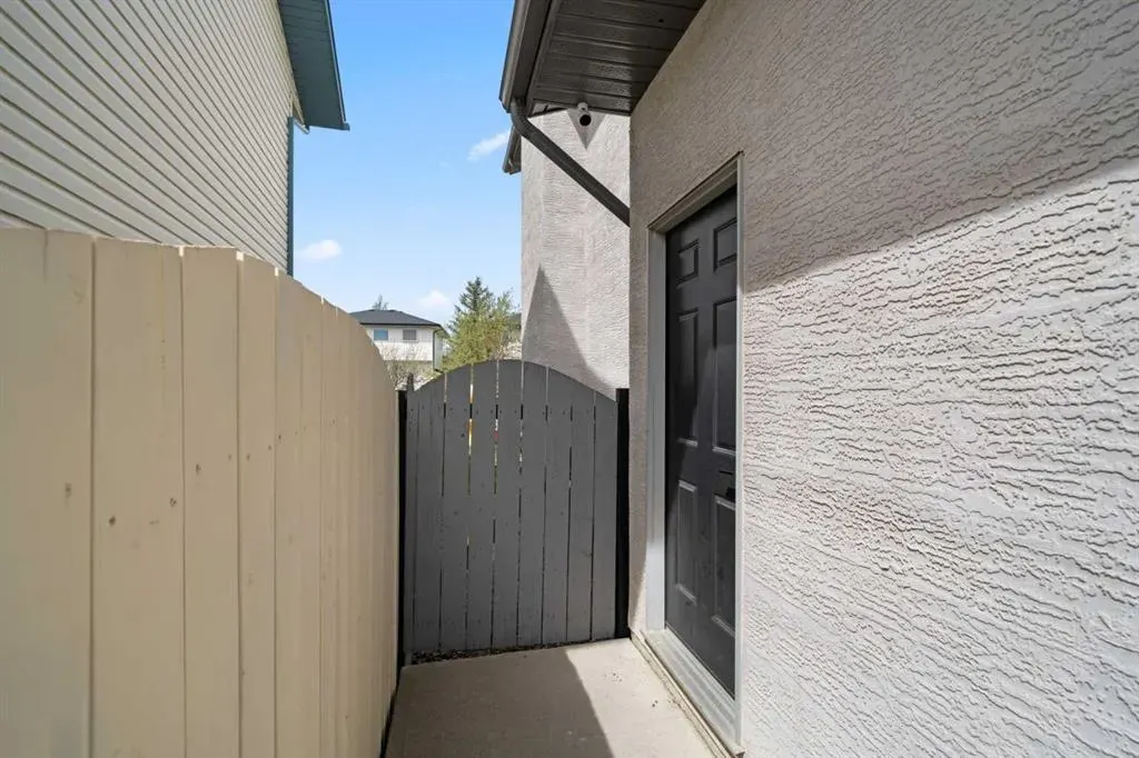 450 Cimarron Circle