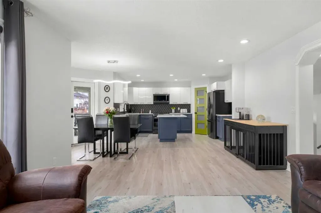 450 Cimarron Circle