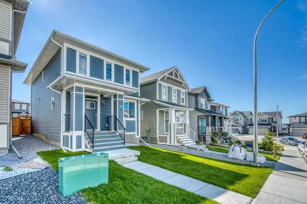 96 Heritage Heights