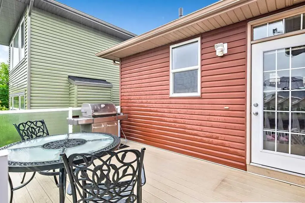 3 Westridge Way