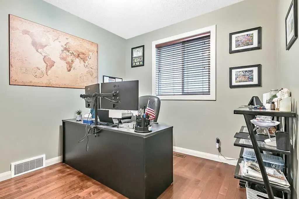3 Westridge Way