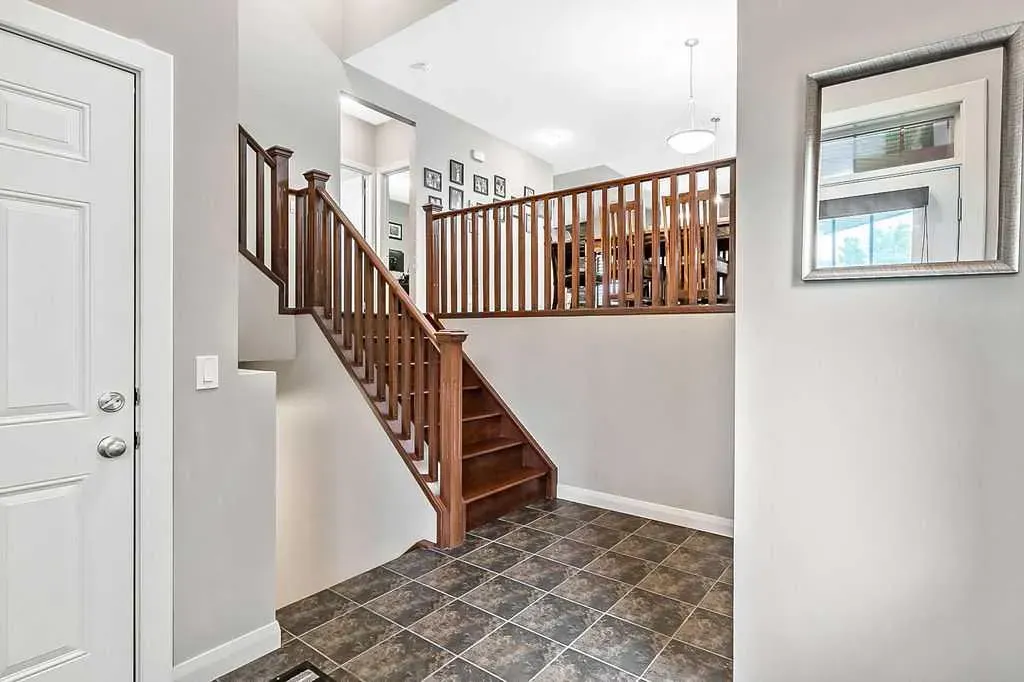 3 Westridge Way
