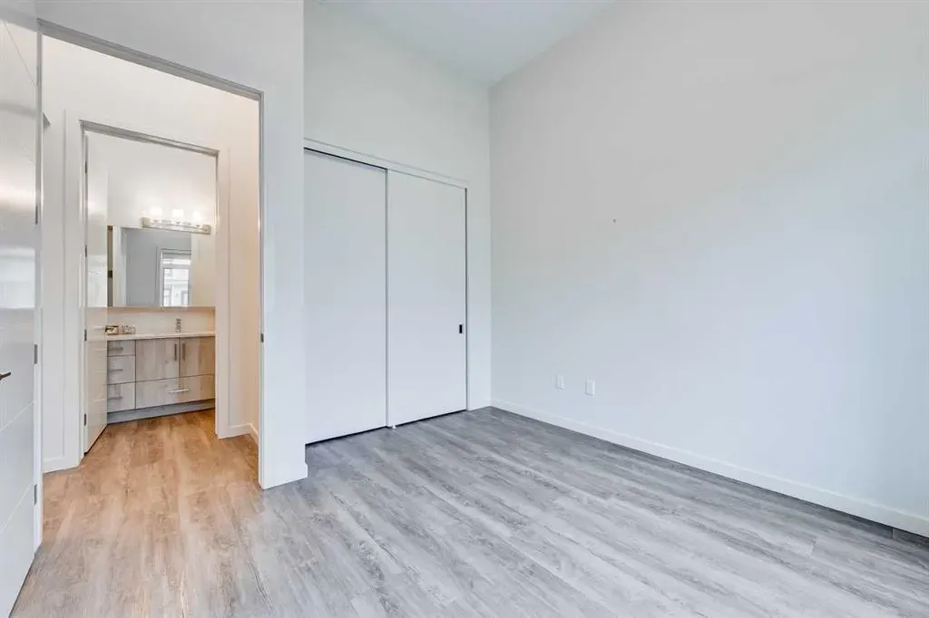 24 Mahogany Path SE, #112