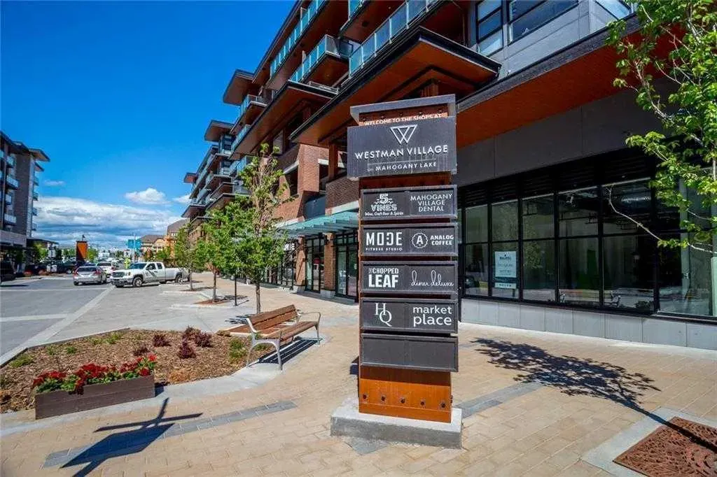 24 Mahogany Path SE, #112