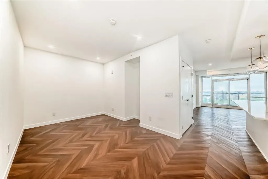 8505 Broadcast Avenue SW, #410