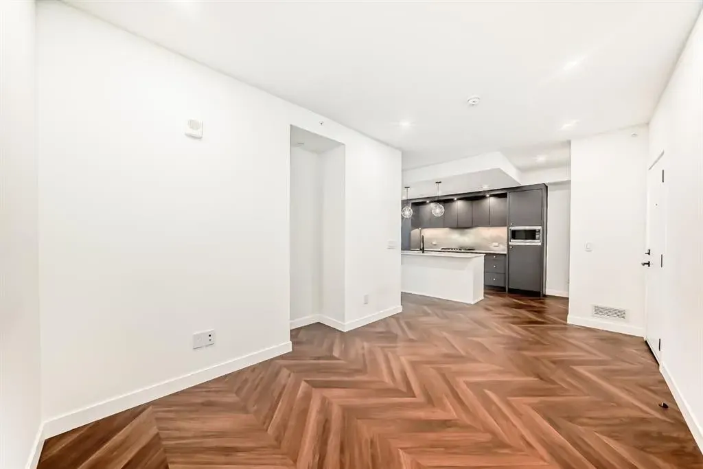 8505 Broadcast Avenue SW, #410