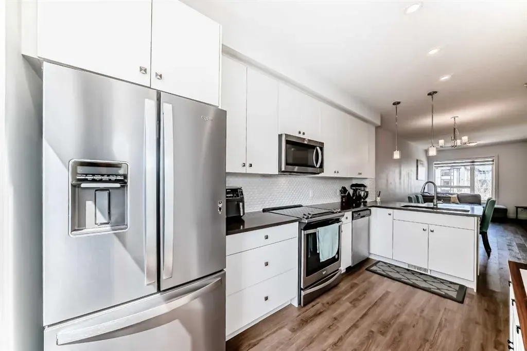 15 Evanscrest Park NW, #510