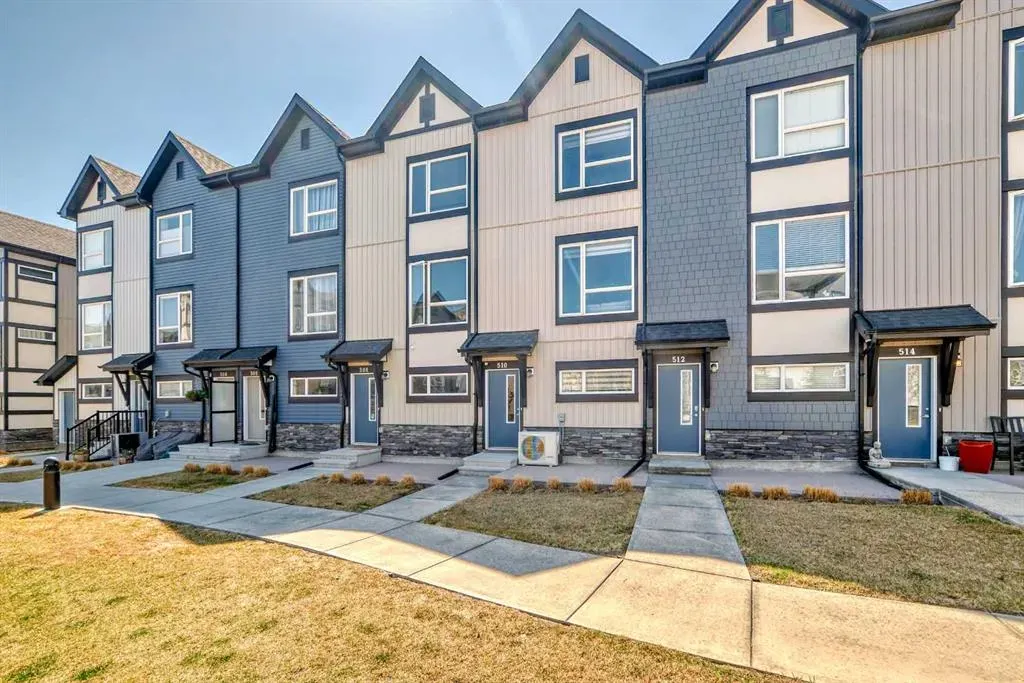 15 Evanscrest Park NW, #510