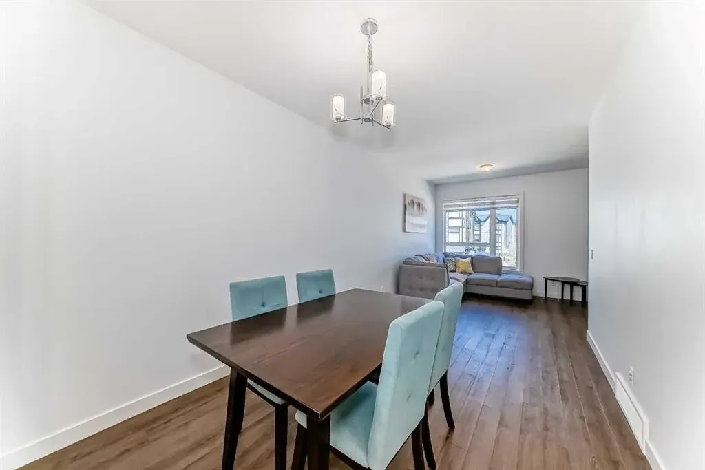15 Evanscrest Park NW, #510