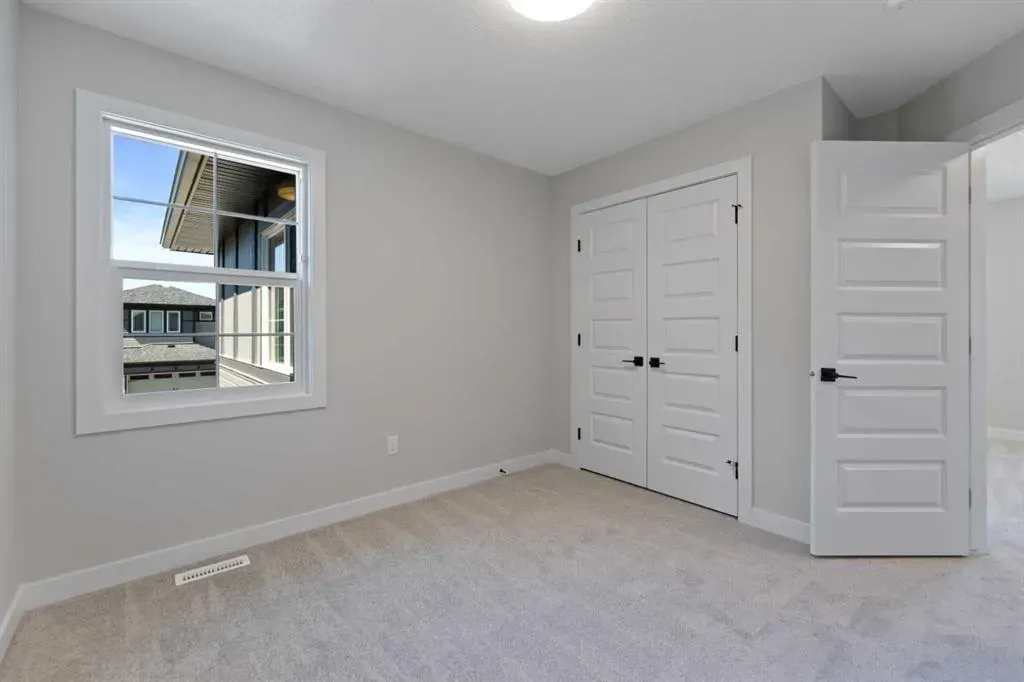 71 Saddlebred Place