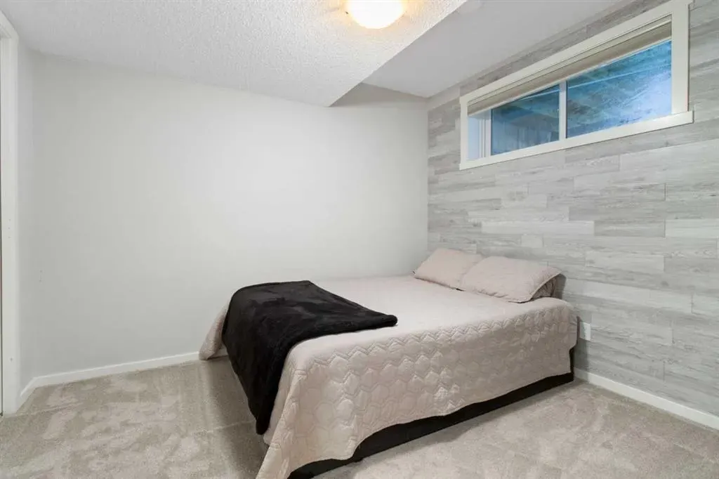 69 Sunrise Way