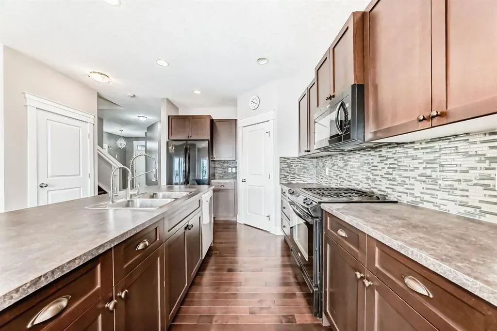 14 Heritage View