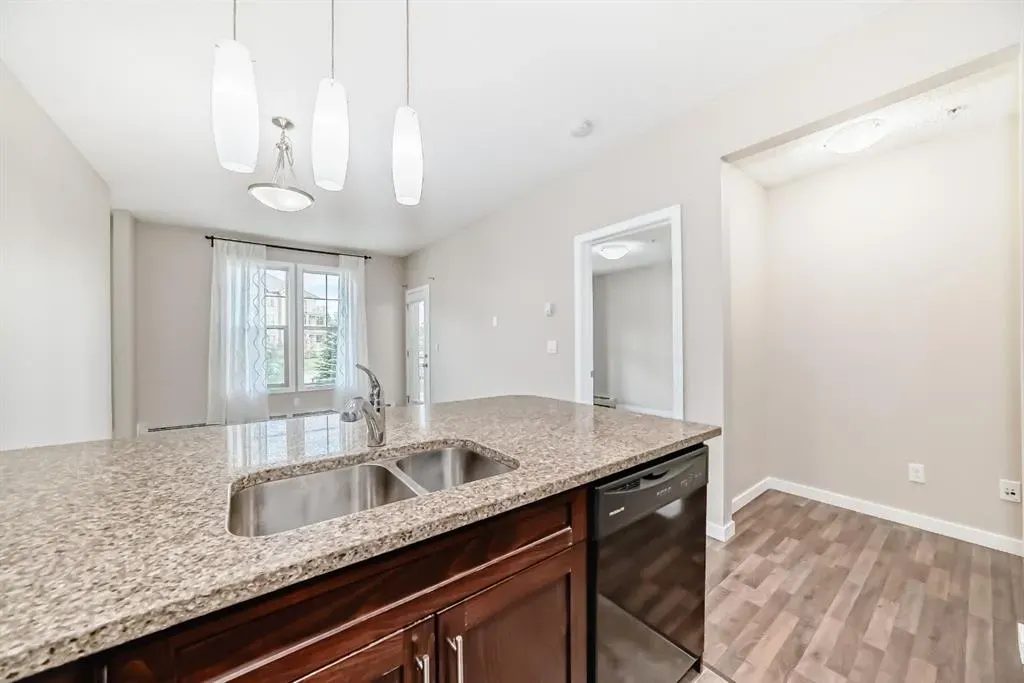 207 Sunset Drive, #327