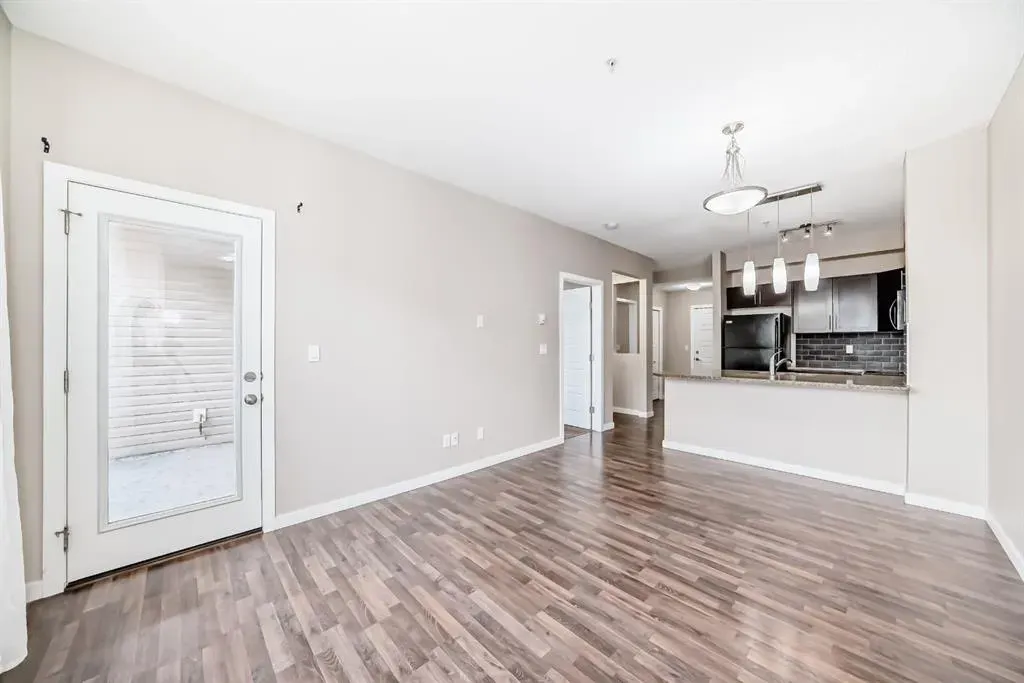 207 Sunset Drive, #327