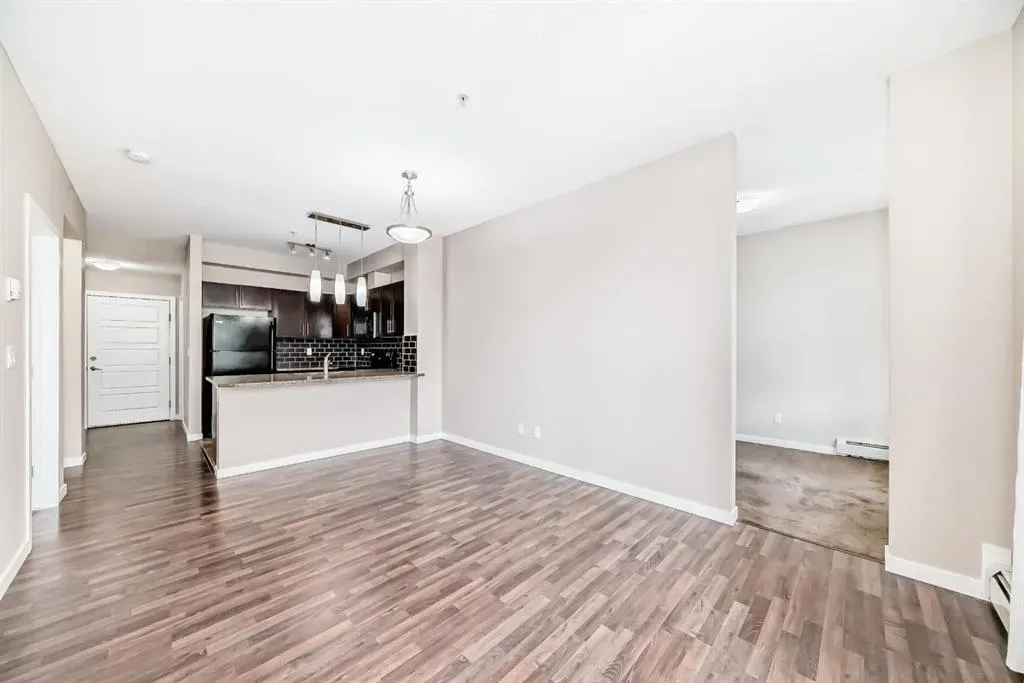 207 Sunset Drive, #327