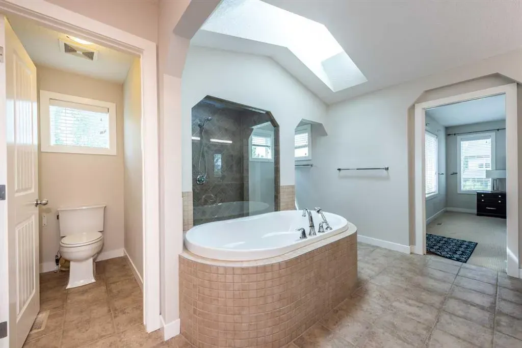 35 Aspen Stone Way SW
