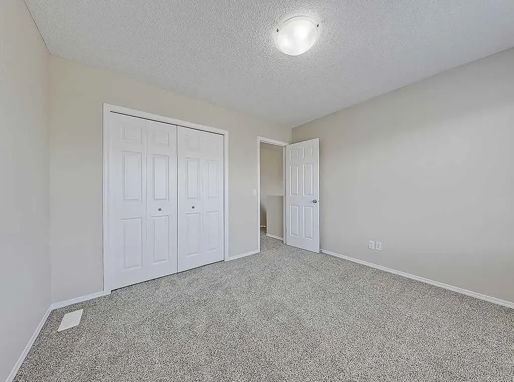 483 Cimarron Boulevard