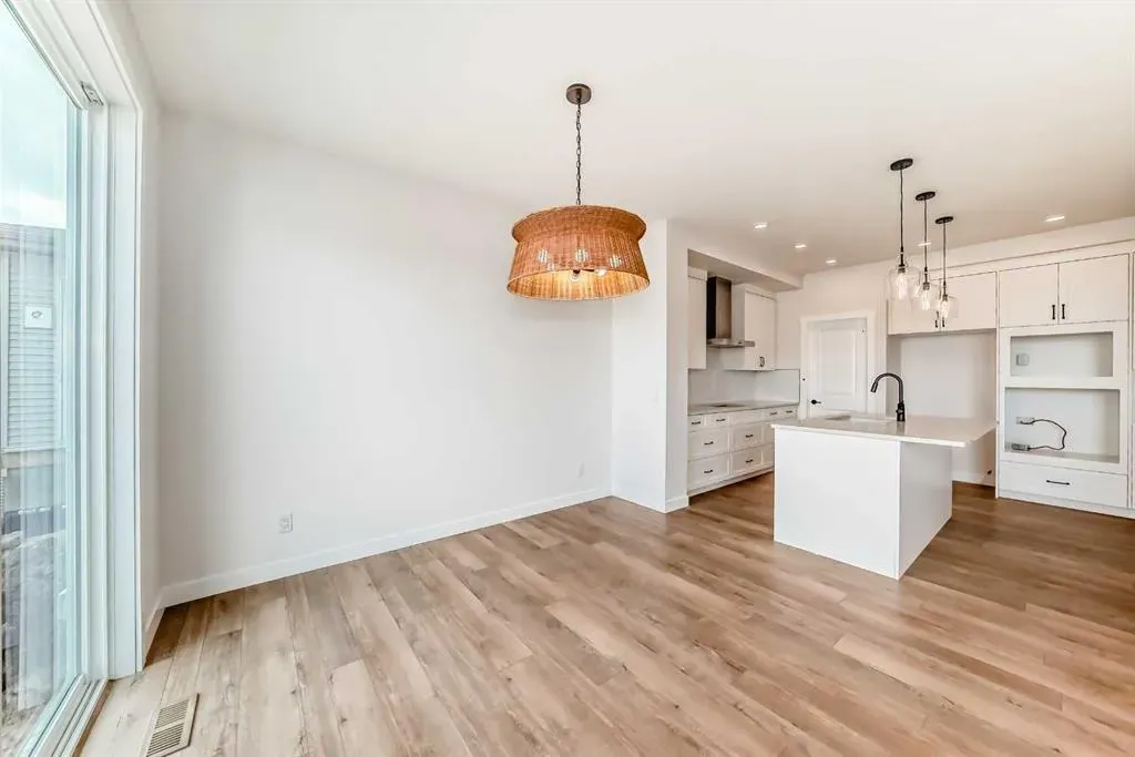 5 Southborough Square