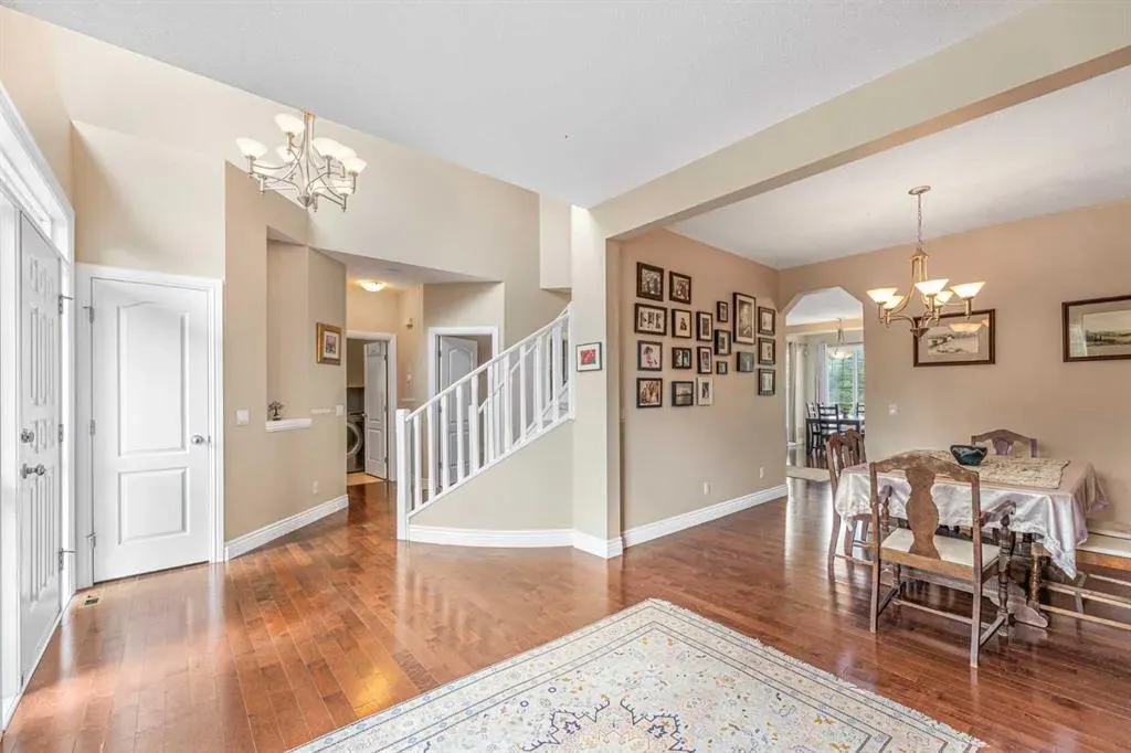 10 Tusslewood Heights NW