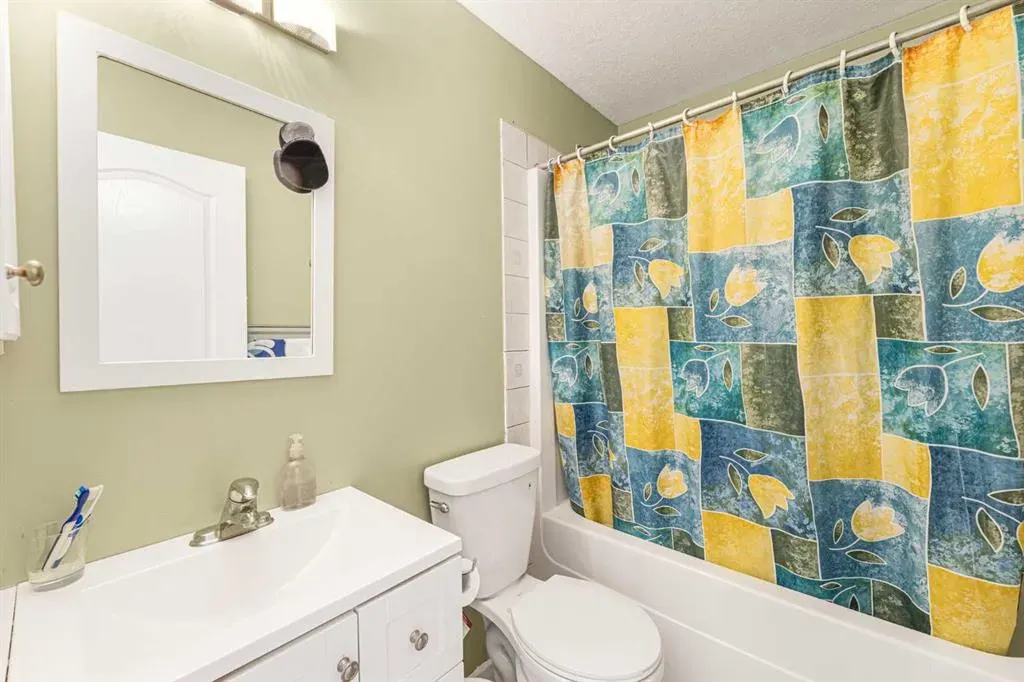 10 Tusslewood Heights NW