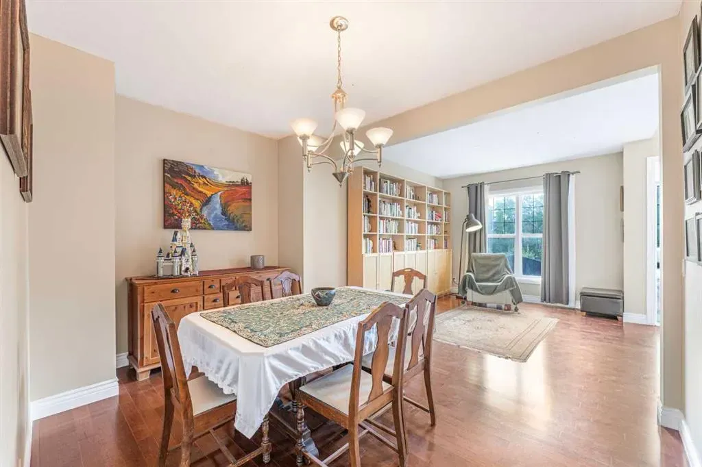 10 Tusslewood Heights NW