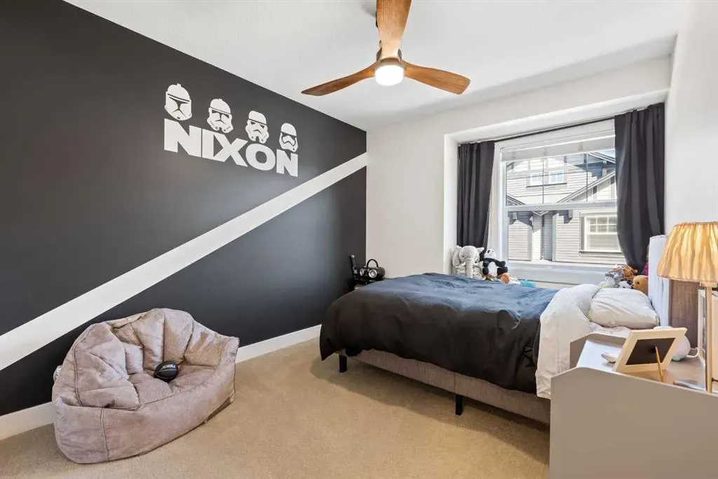 110 Coopers Common SW, #702