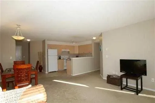 505 Railway Street W, #2214