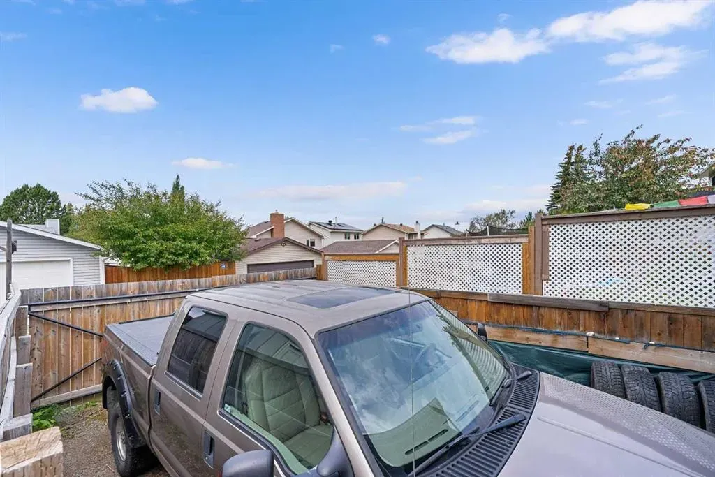 256 Scenic Way NW
