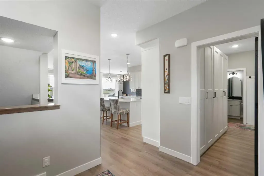 835 Lakewood Circle