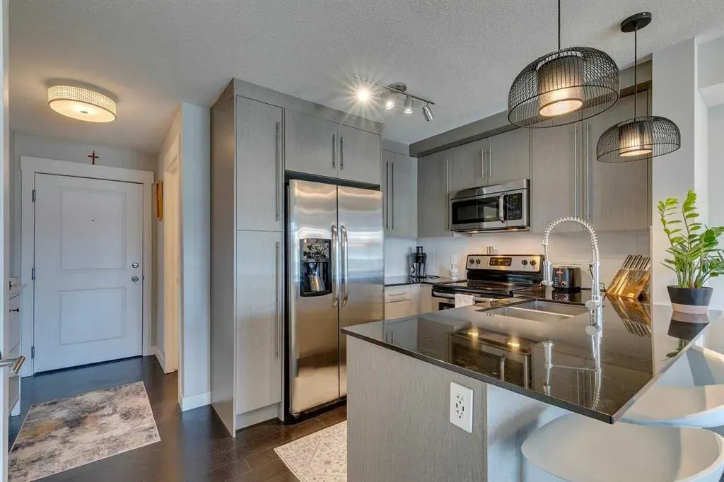 11 Mahogany Row SE, #2415