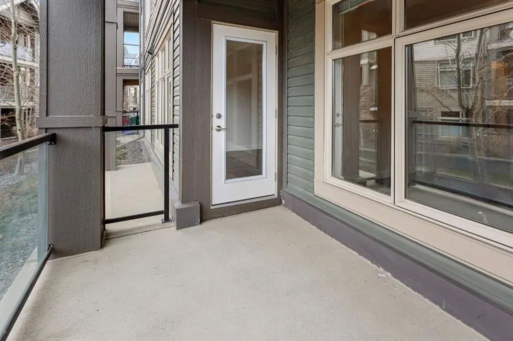 25 Aspenmont Heights SW, #104