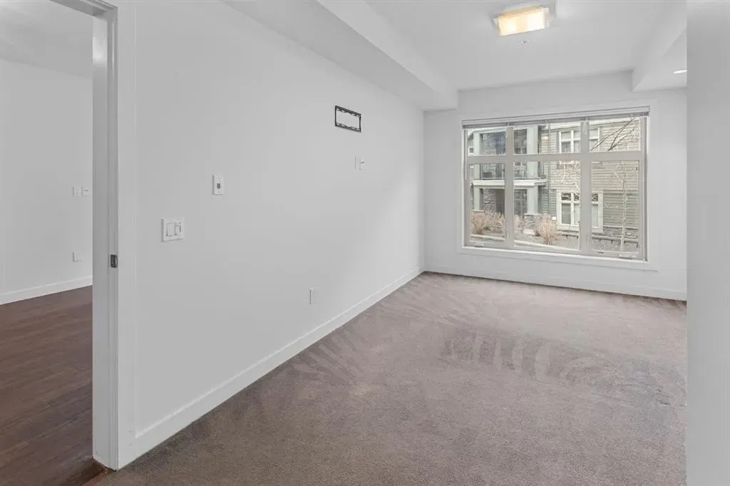 25 Aspenmont Heights SW, #104